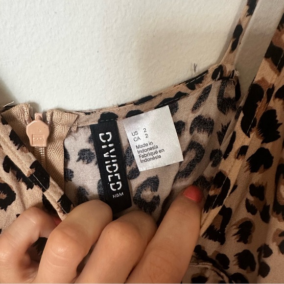H&M Leopard Print Mini Dress - Picture 3 of 6